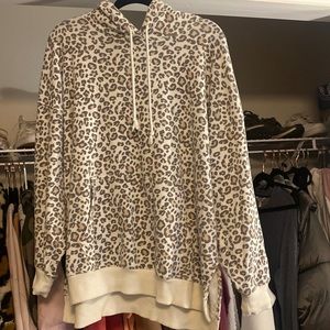 American Eagle sweatshirt!